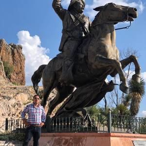 Meet your Posher, Jose